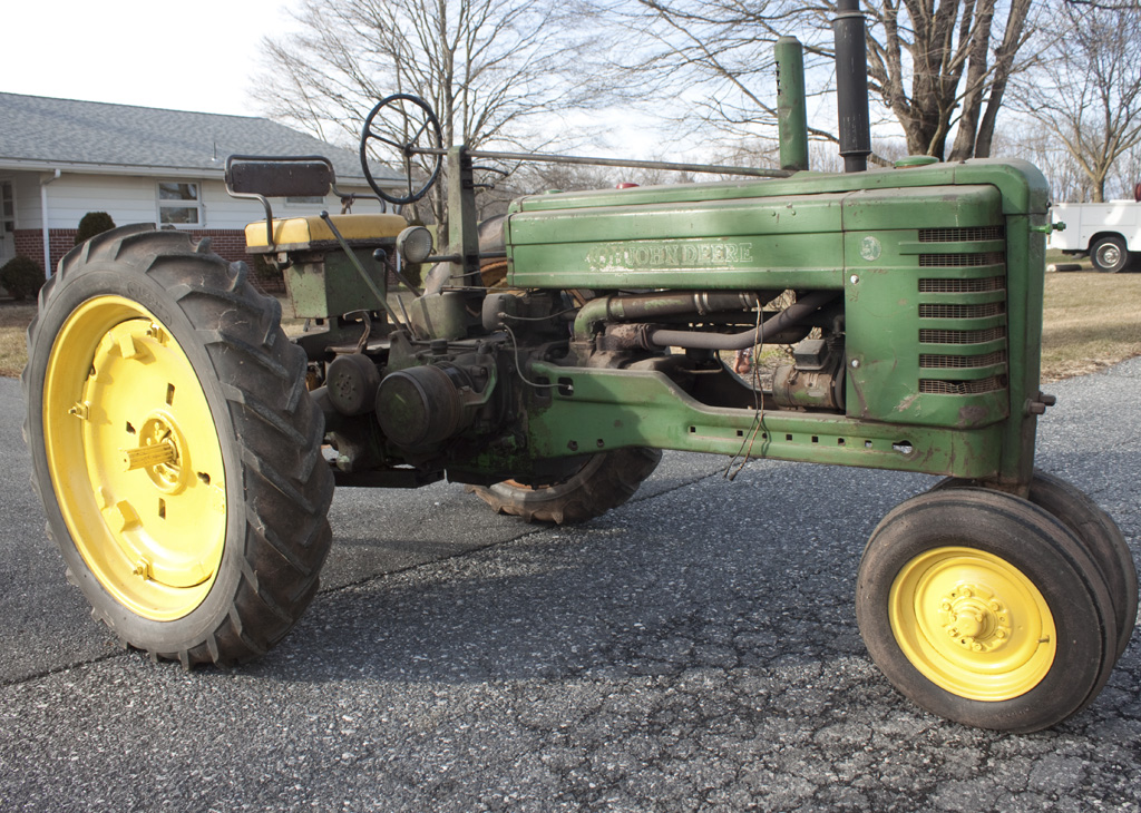 John Deere "B"